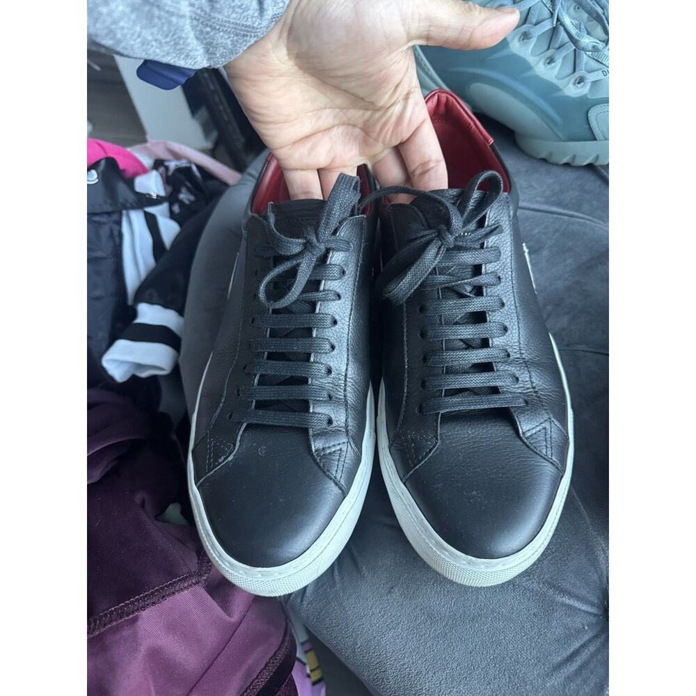 Givenchy Reverse Logo Low Top - Picture 3 of 6